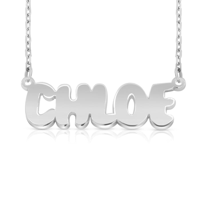 A sample of the nameplate with the name Chloe in White Gold